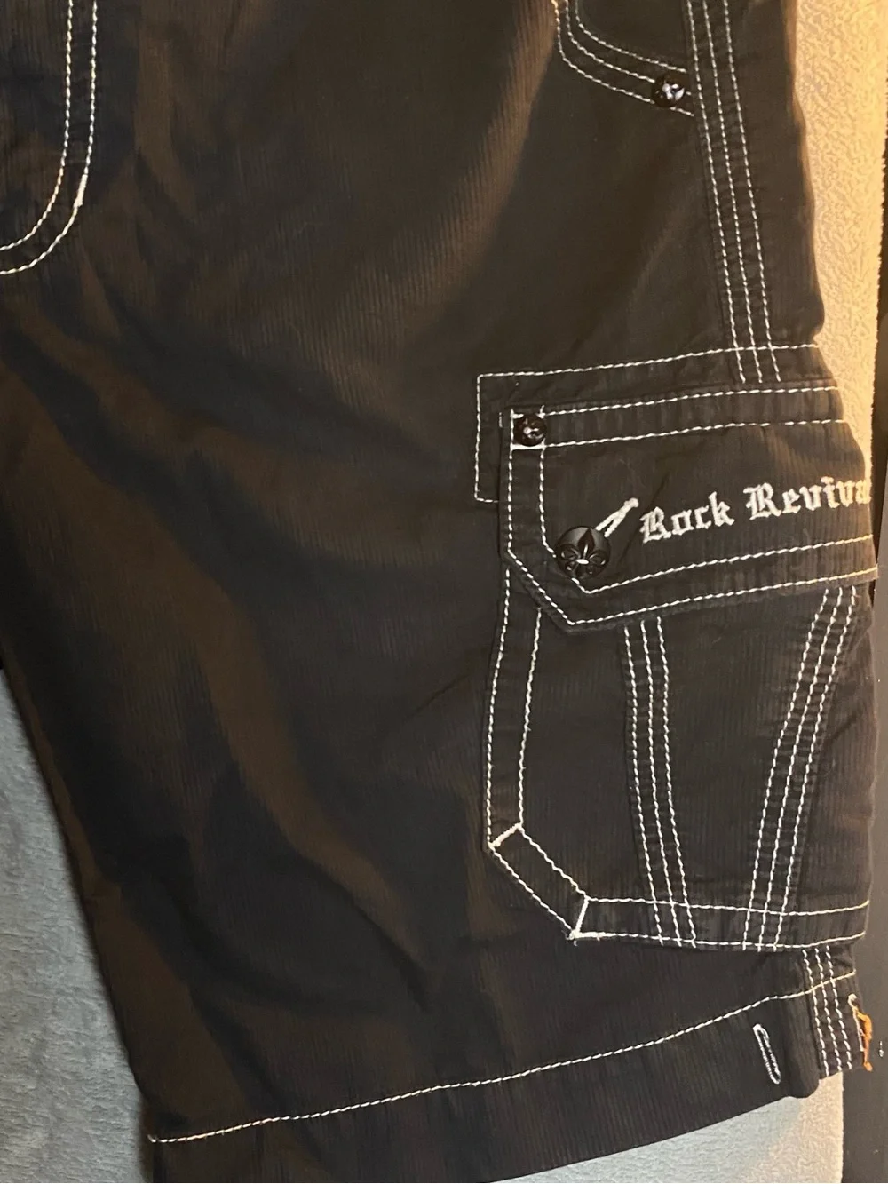 Rock Revival Black Jeans with White Stitching size 38/23 Jorts Baggy Cargo